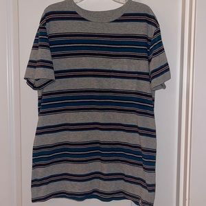 Men’s medium American Eagle striped T